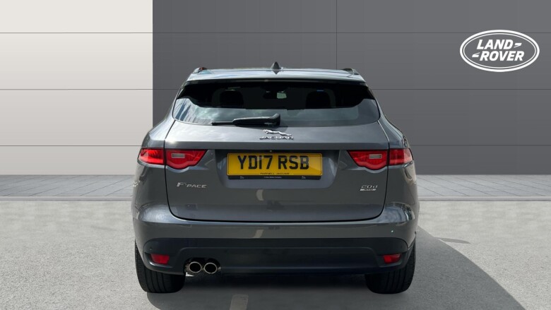 Jaguar F-Pace 2.0d R-Sport 5dr Auto AWD Diesel Estate